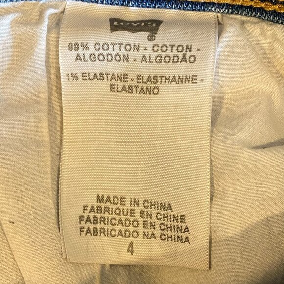 Levi's 515 Bermuda Denim Shorts Women's Sz 4 Blue #27X - Picture 12 of 13